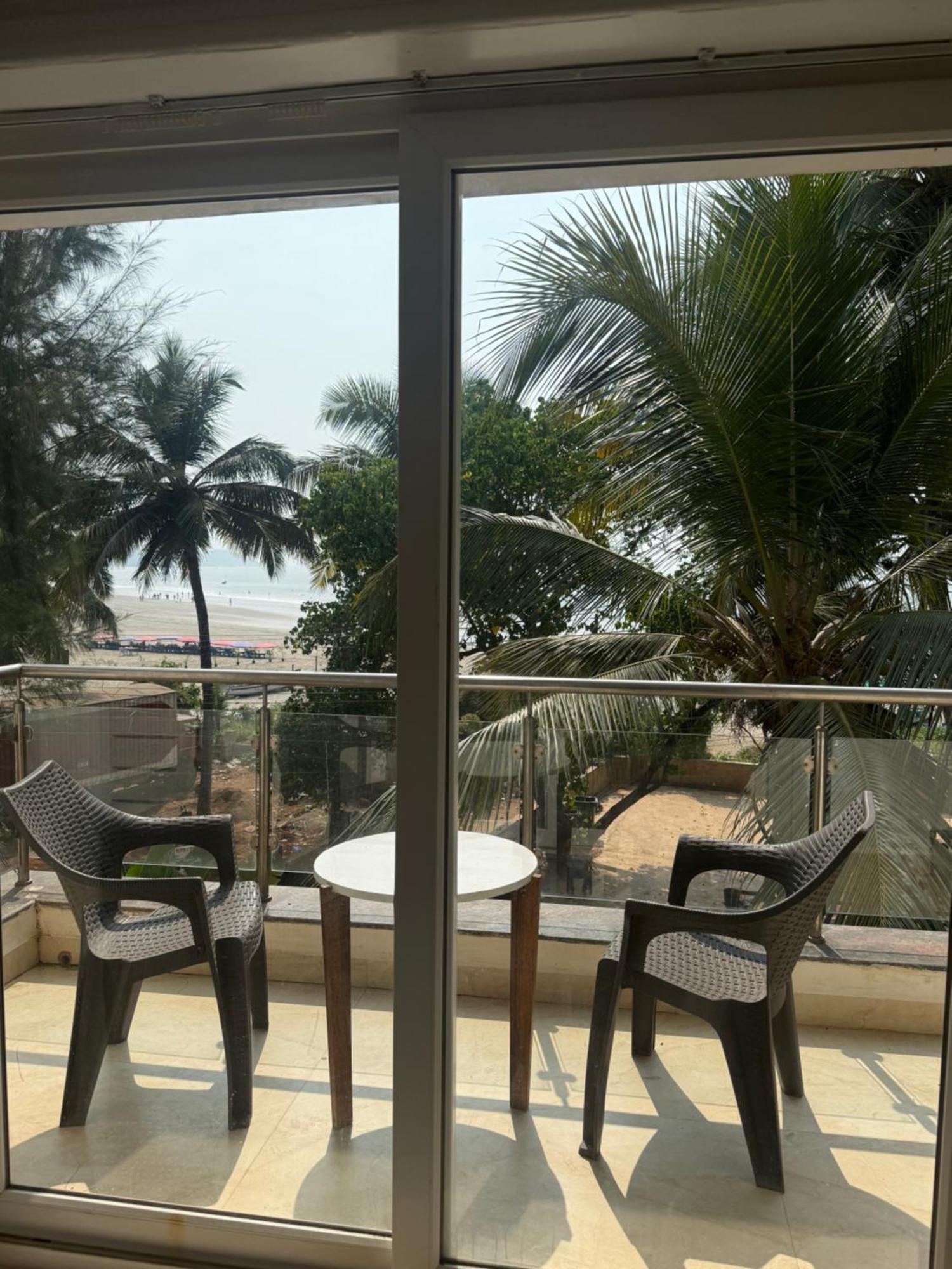 Valletta Beachside Morjim Dış mekan fotoğraf